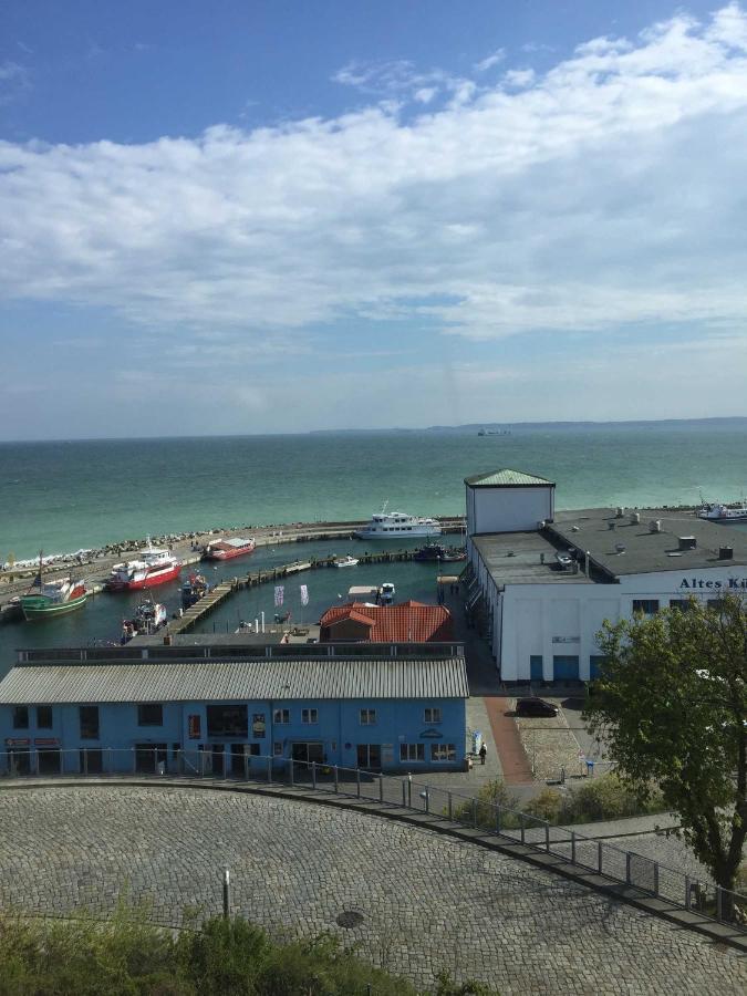 Seelotsenstation Turmwohnung Adler Sassnitz Exterior foto